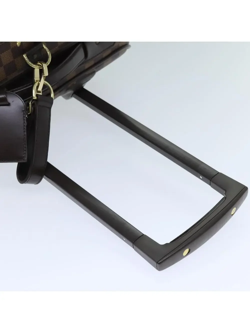 Louis Vuitton ample impeccable